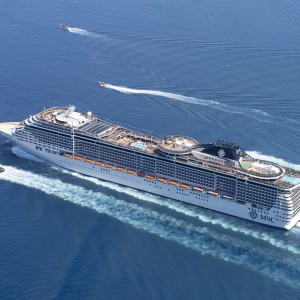 Navio MSC Divina